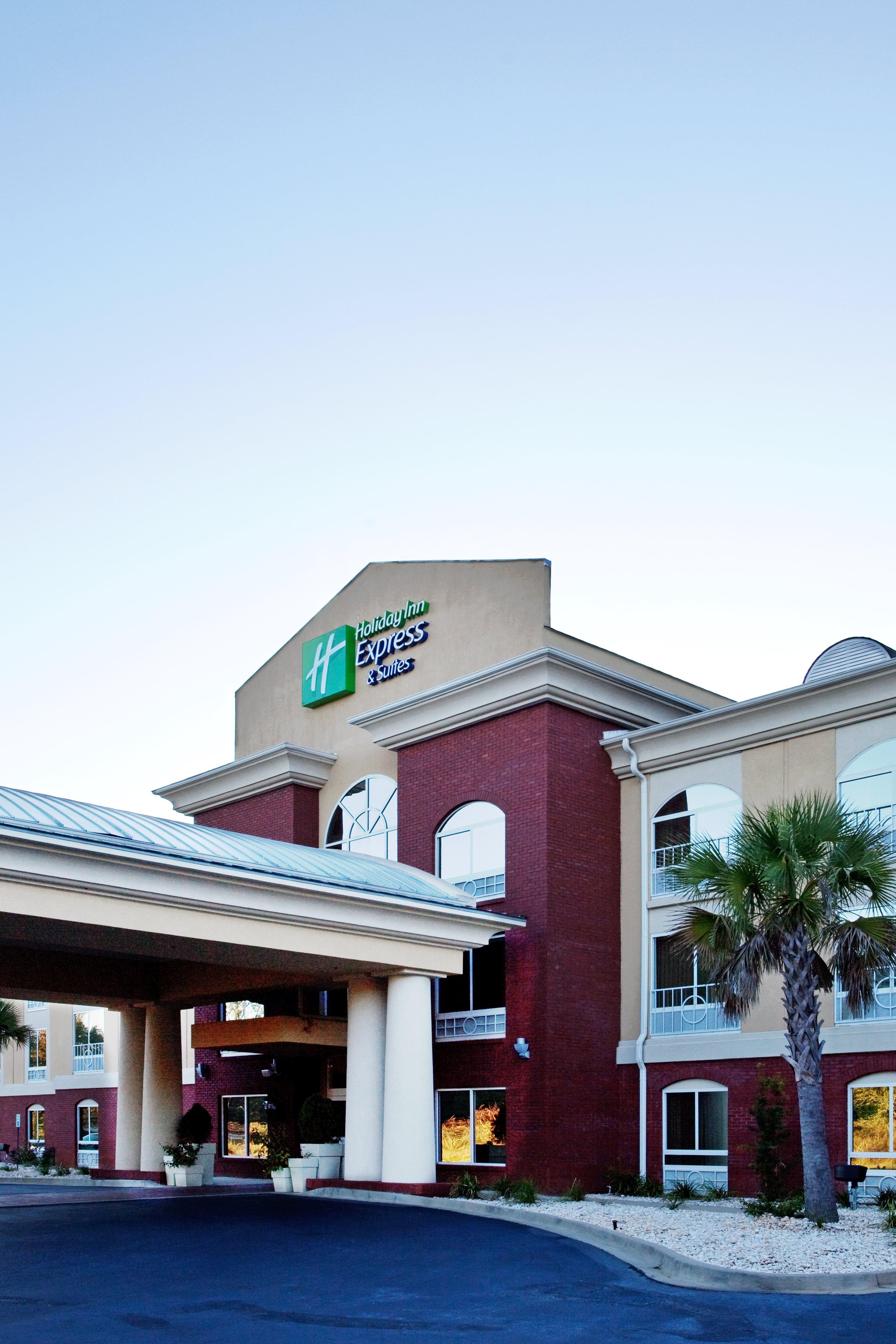 Holiday Inn Express Camden Exterior photo
