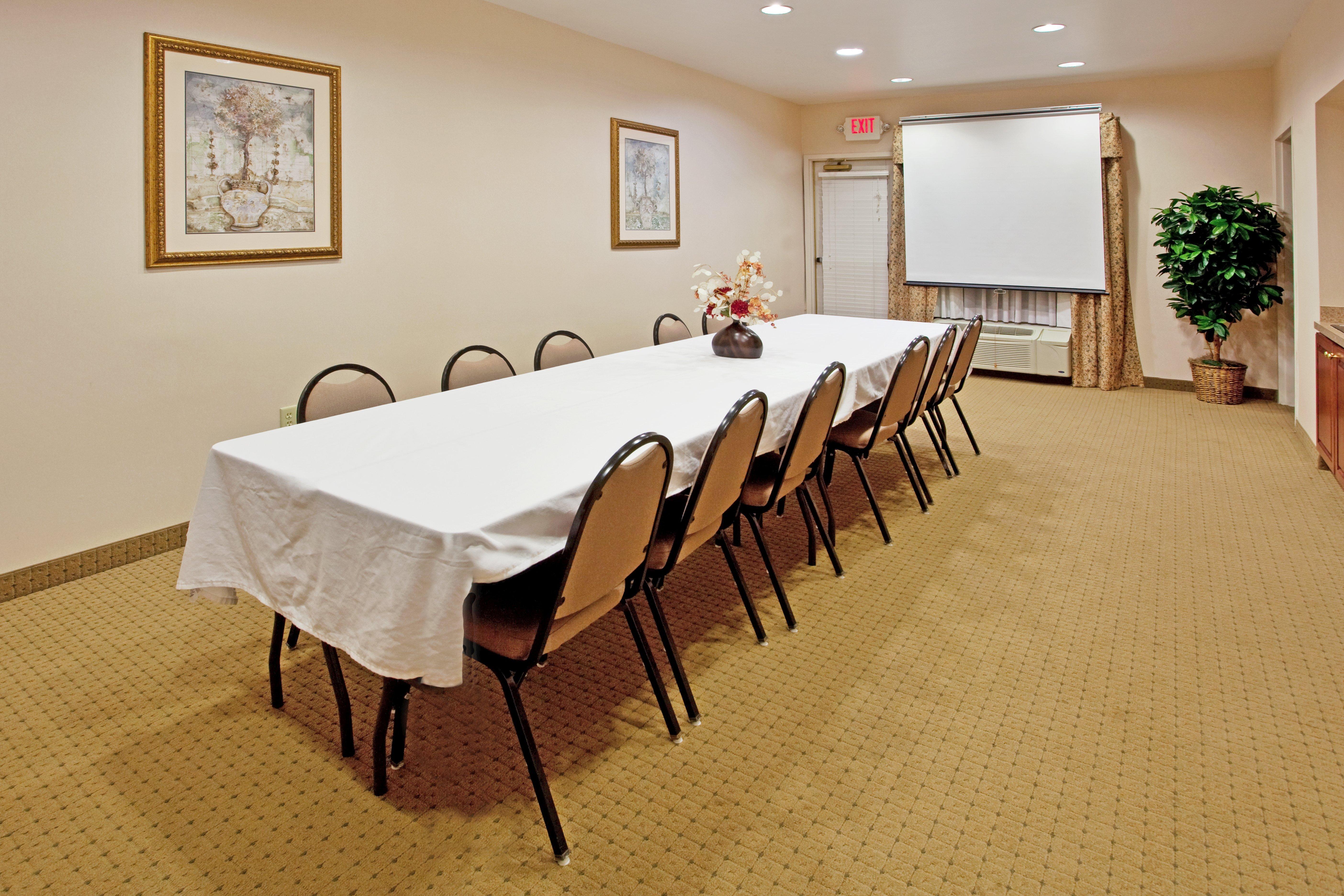 Holiday Inn Express Camden Facilities photo