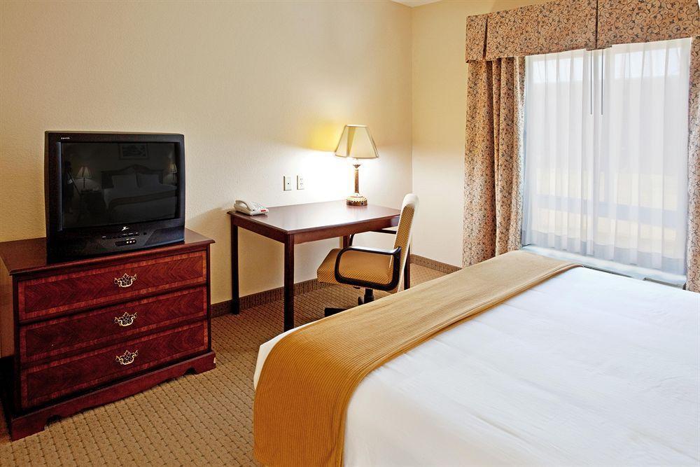Holiday Inn Express Camden Room photo